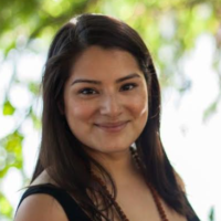 Adriana Espinoza