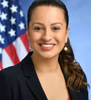 Catalina Cruz