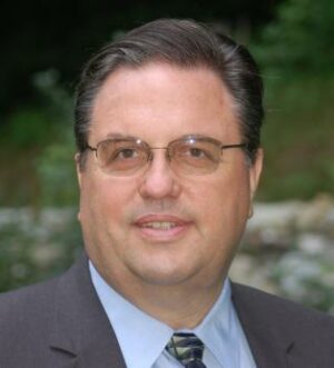 Warren Lucas